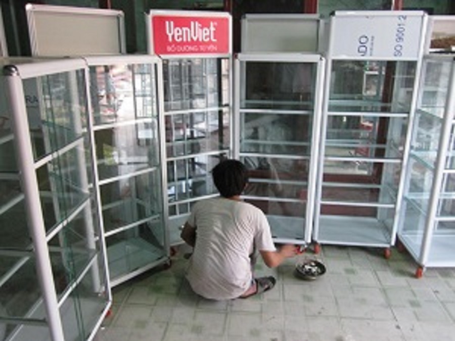 TỦ TRƯNG BÀY