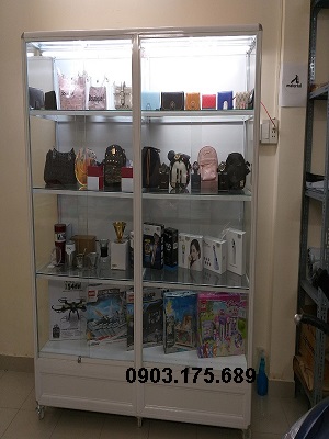 TỦ TRƯNG BÀY